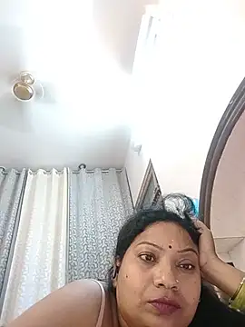 XXX chat uživo modela Cute-Janvi20
