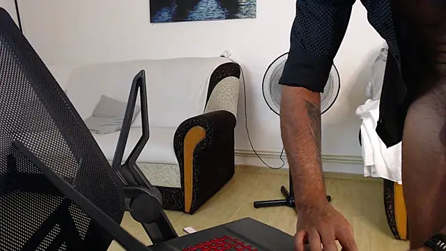 Czat XXX na żywo – marioslim