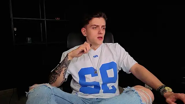 FelixStarkk 现场XXX聊天