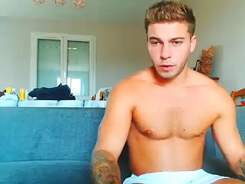 Chat +18 de Elkafit28 ao vivo