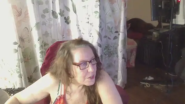 Ireallysquirt – Naživo XXX chat