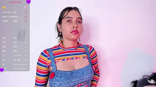 samara_jonness' Live XXX Chat