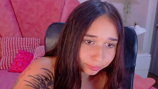Czat XXX na żywo – StarrMoon__