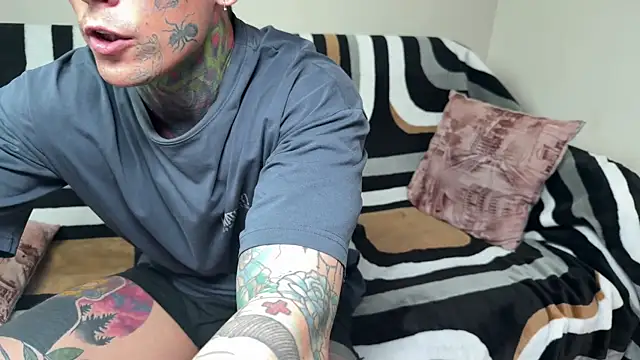 Anubisgods Chat XXX live