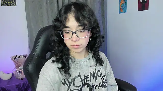 Chatroom XXX en direct de indra_cam