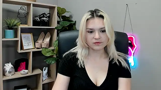 دردشة SweetLilyxo الجنسية المباشرة