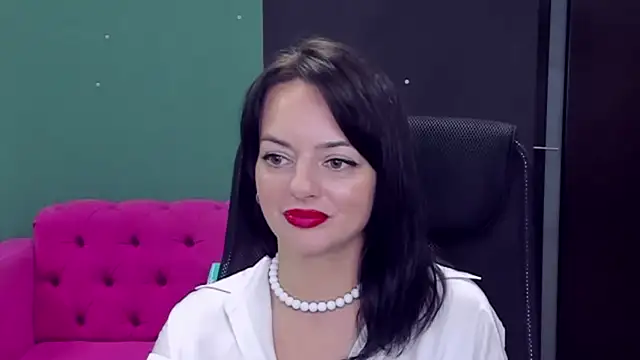 BellaRowan: απευθείας συνομιλία ΧΧΧ