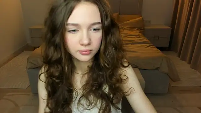 Онлайн чат XXX SharriSang