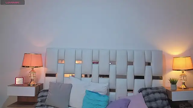 Zeus_damian21 Adlı Modelin Canlı XXX Sohbeti