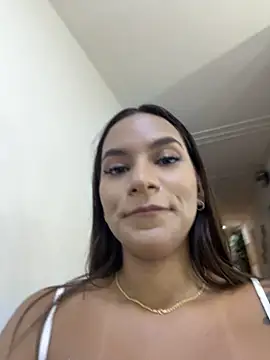 Czat XXX na żywo – amara_wet04