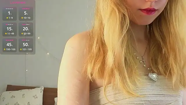 JanitaPhurrough's Live XXX Chat