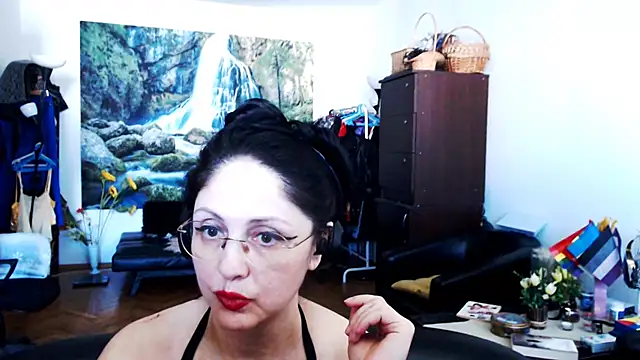 Imperatriza – Naživo XXX chat