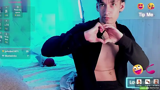 CalvinChapman Adlı Modelin Canlı XXX Sohbeti