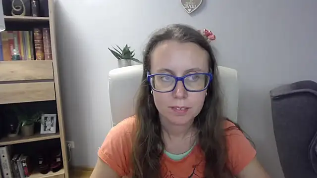 sweetxLizzy Adlı Modelin Canlı XXX Sohbeti