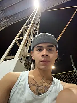 Mao_mdn Chat XXX in diretta