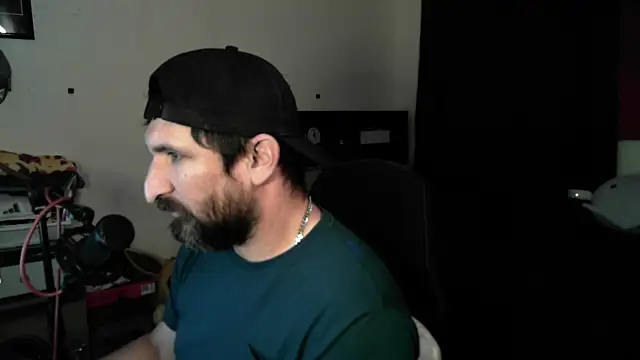 DevilPup75_'s Live XXX Chat