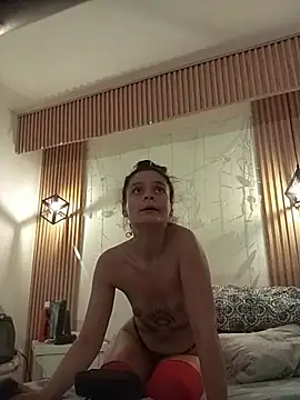 Ariasmithog Adlı Modelin Canlı XXX Sohbeti