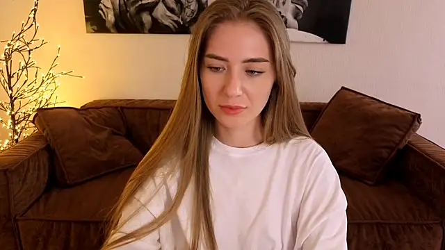Chain_Alice's Live XXX Chat