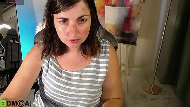 MartaEdams' Live XXX Chat