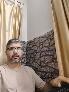 Chat XXX en directo de AerifiedLivelong