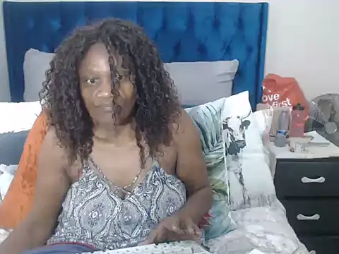 Chat XXX ao vivo de CLASSYMLF
