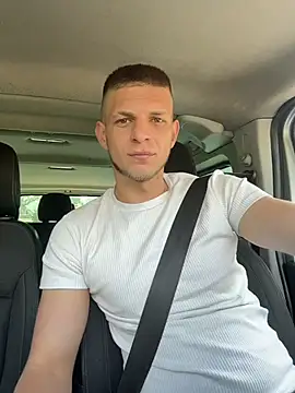 XXX chat uživo modela VelvetKingg