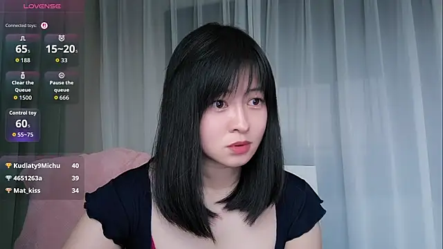 -Yuko- Adlı Modelin Canlı XXX Sohbeti