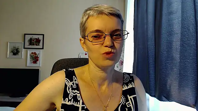 CutieErikaa Live XXX Chat