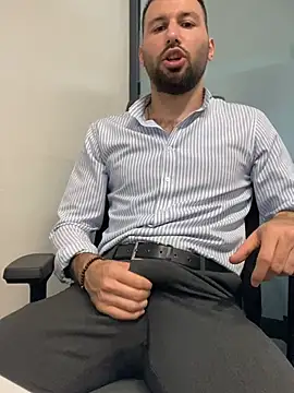 XXX chat uživo modela speddy34