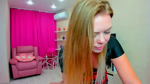 Strawberrye 라이브 XXX 채팅