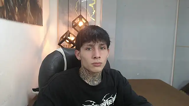 Cry_thereal Chat XXX live