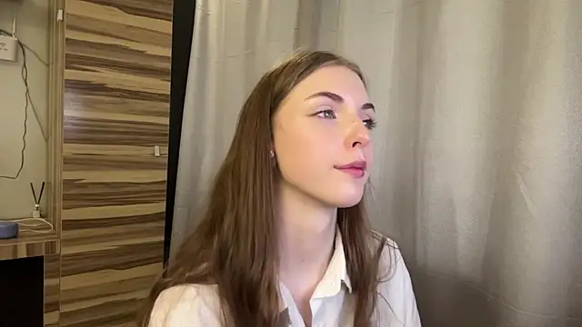 Clara_kitty's Live XXX Chat