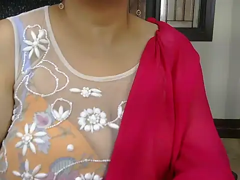 Czat XXX na żywo – Hot_Sonniyaa