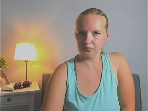 Czat XXX na żywo – RoseTeacherX