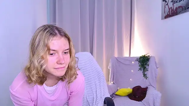 MilanaRayy Live XXX Chat