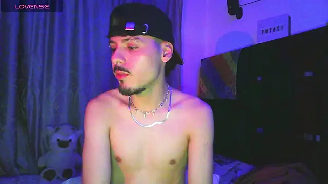 Hidden_Milan04 Live XXX-Chat