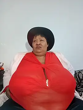 nancy111 Chat XXX in diretta