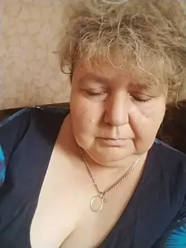 Julia1505 Live XXX Chat
