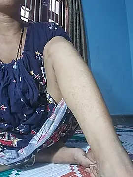 MEERA8008 Chat XXX in diretta