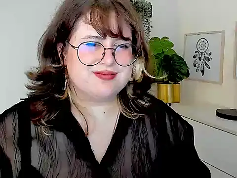 OpheliaLush's Live XXX Chat