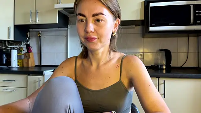 MartaLuna_ Adlı Modelin Canlı XXX Sohbeti