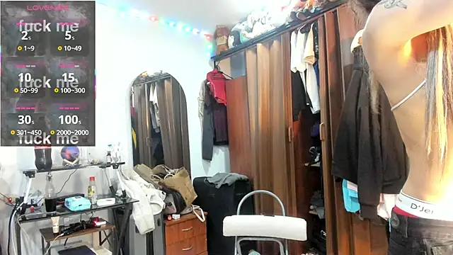 stormytt_ live XXX chat