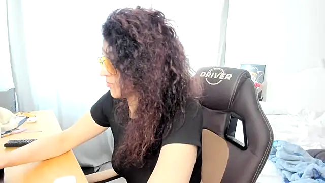 AmeliaInAmber 라이브 XXX 채팅