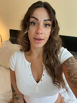 -Alisa Adlı Modelin Canlı XXX Sohbeti