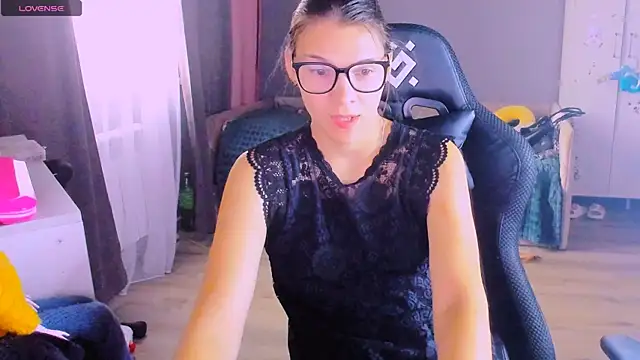 MollyLollipopn Live XXX chat