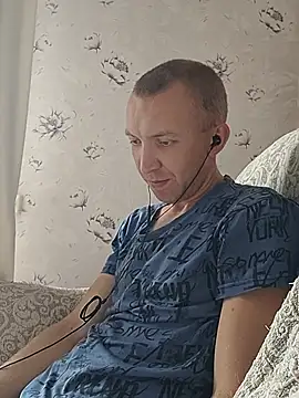 _uncle_Mitya-43_ Chat XXX in diretta