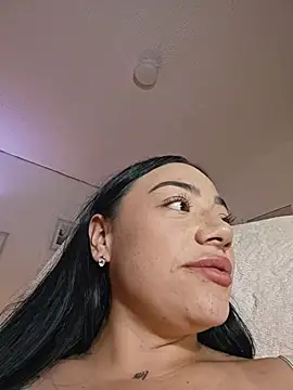 Czat XXX na żywo – helena_smith