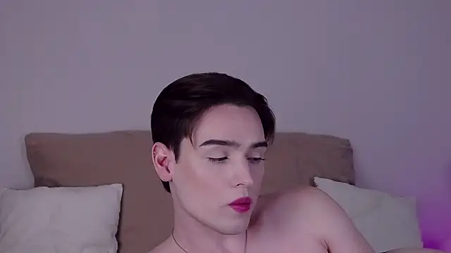 XXX chat uživo modela RobbyCharming