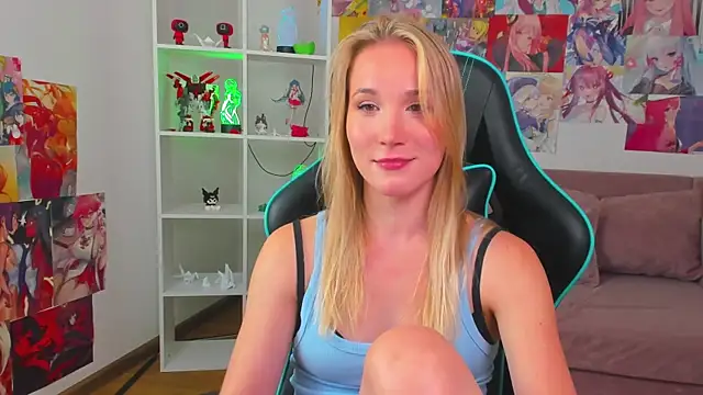 ElaraVoltage Chat XXX in diretta