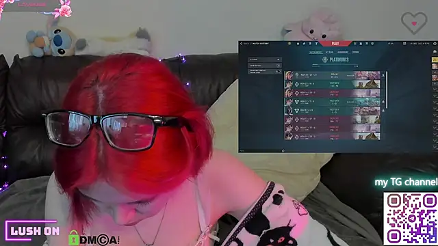 LinneaChan Chat XXX in diretta